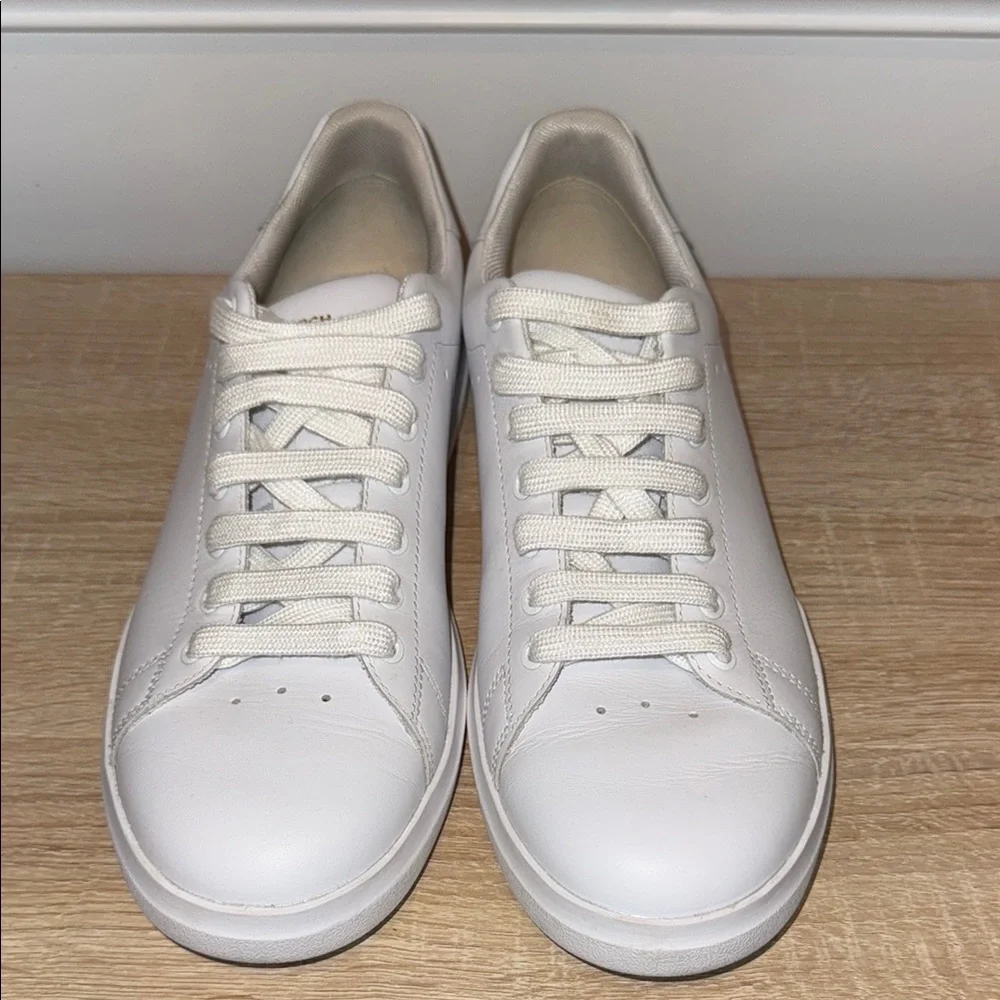 Tory Burch White “Howell Court” W DUST‎ BAG Athletic Shoes Sleek Design Sz 9 EUC
